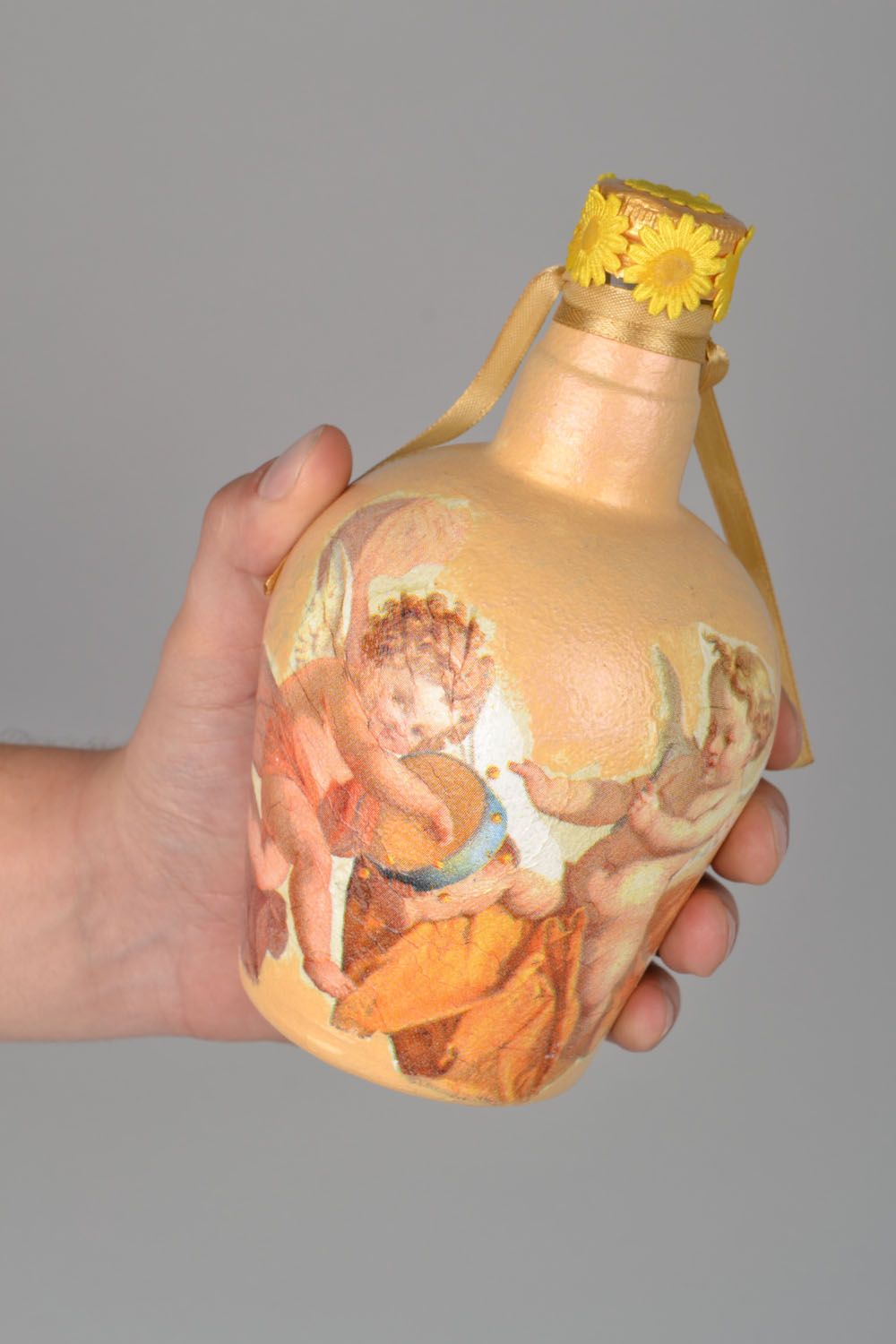 Bottiglia in decoupage fatta a mano bottiglia decorativa elemento decorativo foto 1