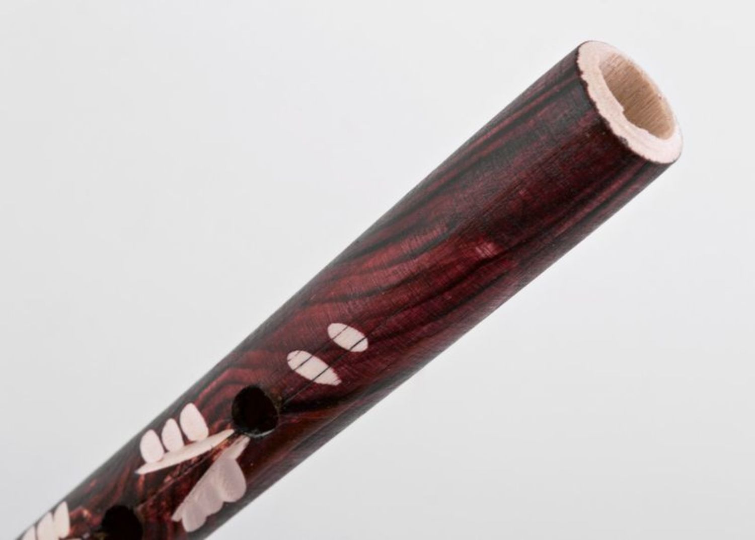 Piffero di legno fatto a mano strumento musicale di legno fischietto di legno foto 4