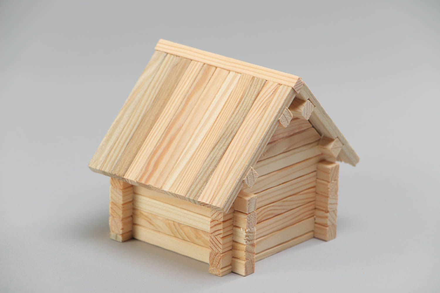 Деревянный конструктор будка на 53 детали ручной работы развивающая игрушка фото 3