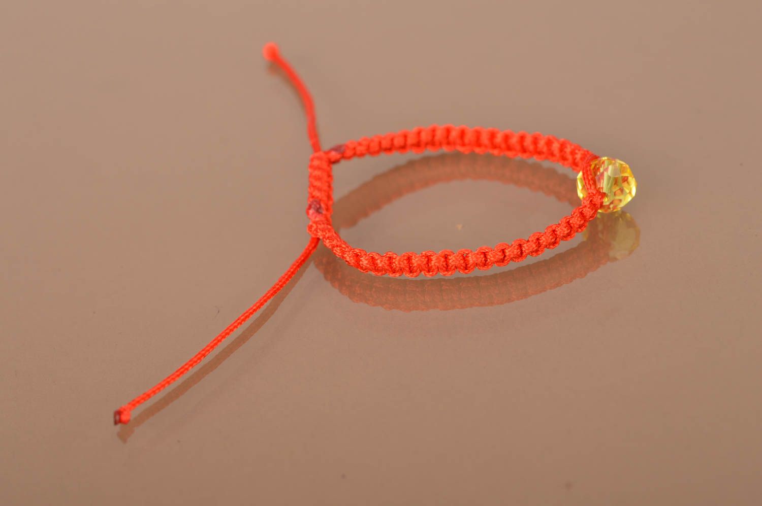 Bracelet tressé orange Bijou fait main avec perle jaune Cadeau pour femme photo 4