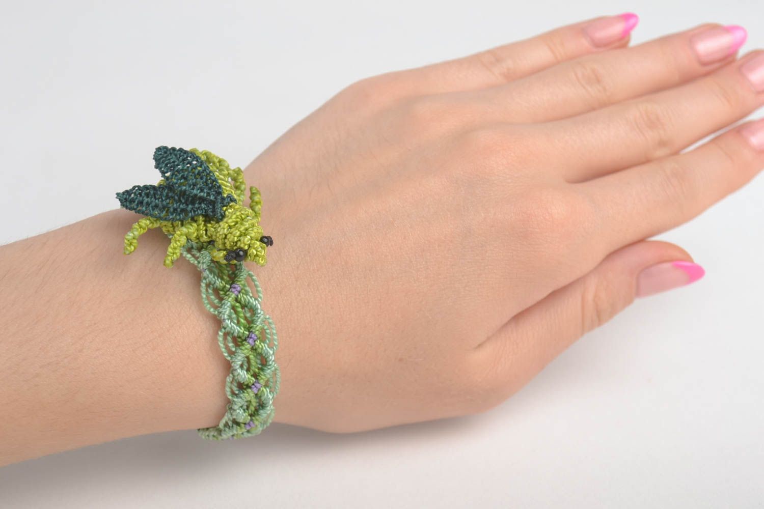 Bracelet textile et Broche fait main Accessoires femme originaux tressés photo 1