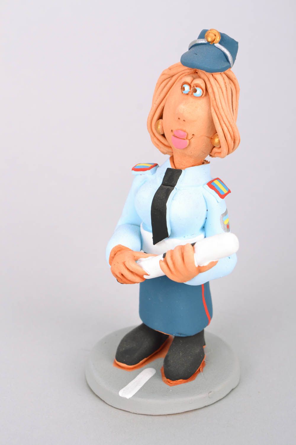 Clay Figurine Traffic Police Inspector photo 3