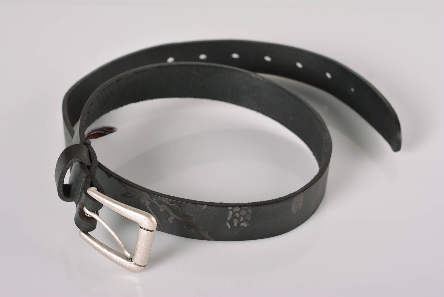 Cinturón de cuero hecho a mano ropa masculina estilosa accesorio de moda bonito foto 1