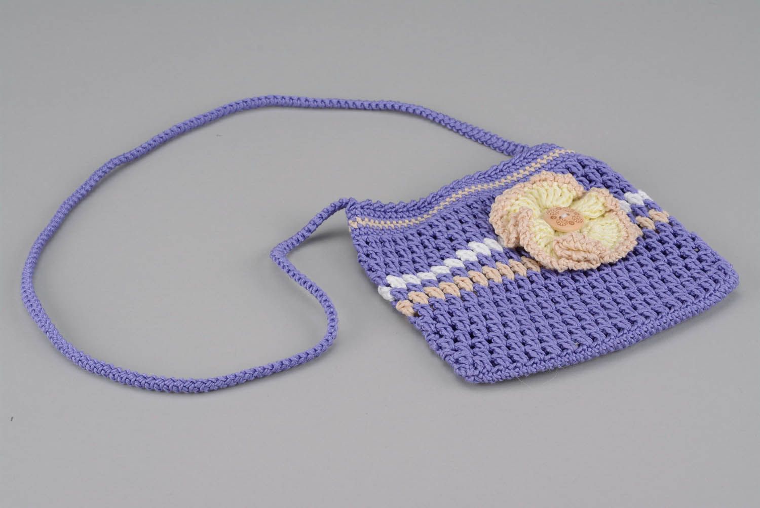 Purple crocheted purse photo 2