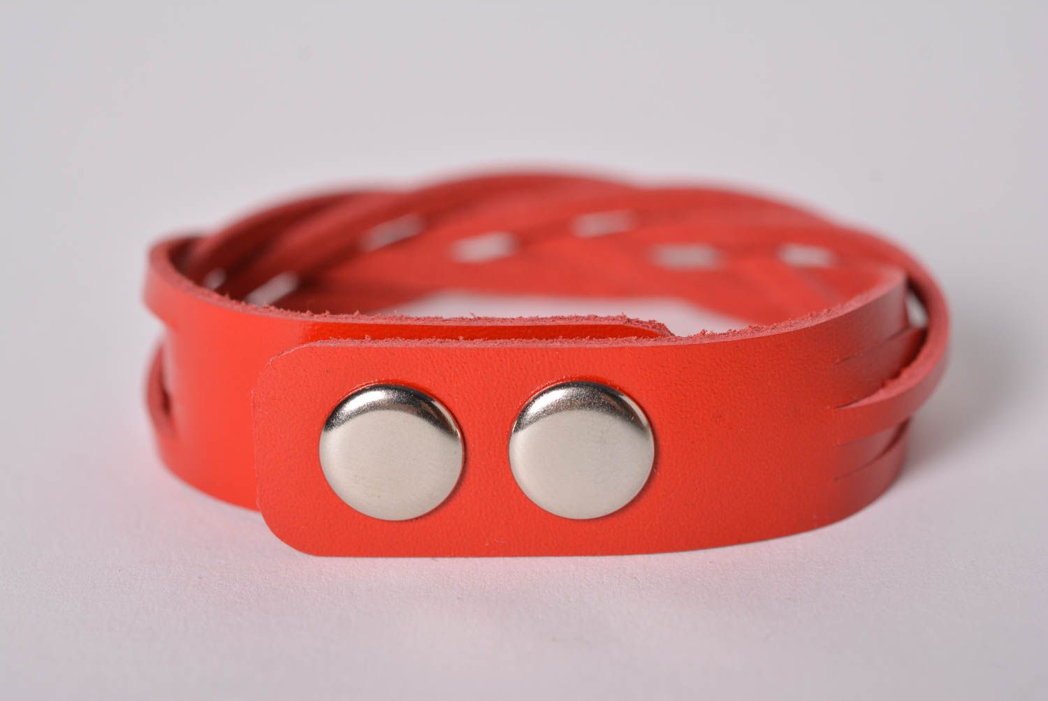 Bracelet cuir Bijou fait main rouge tressé original Accessoire design cadeau photo 3