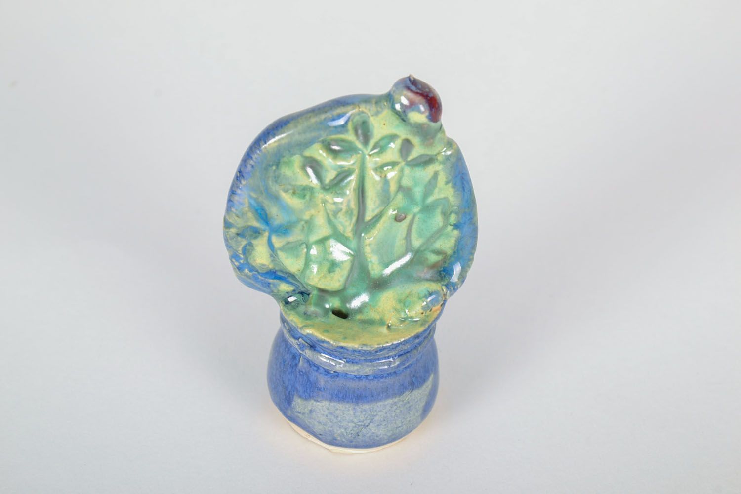 Collectible ceramic figurine photo 3