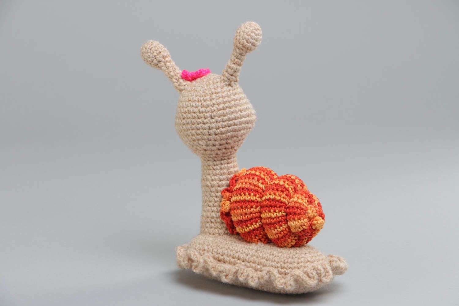 Nice children's handmade soft toy snail crochet of acrylic and cotton threads photo 4