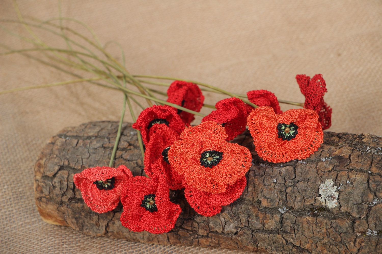 Handmade crocheted decorative beautiful bouquet of red poppies 11 pieces photo 1