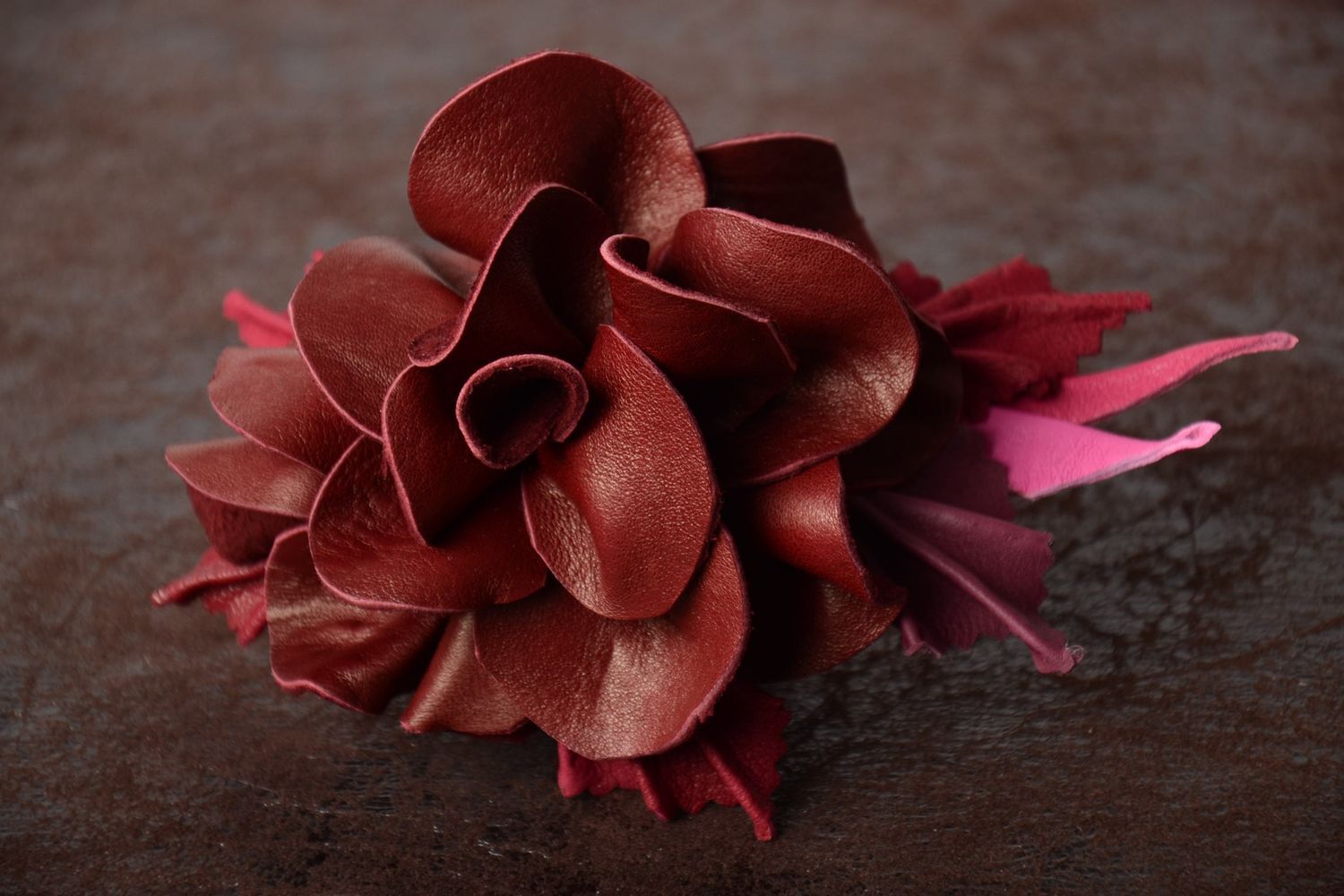 handmade Blume Haarspange originelles Accessoire für Haare Damen Modeschmuck foto 1