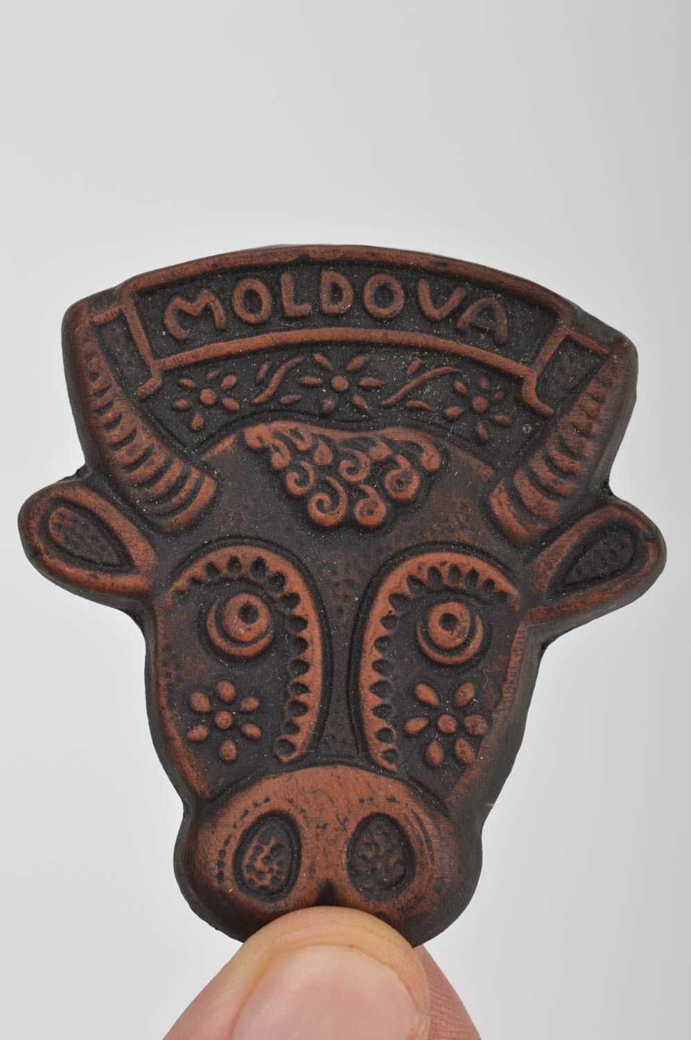 Handmade decorative brown ceramic fridge magnet in ethnic style head of bull photo 3