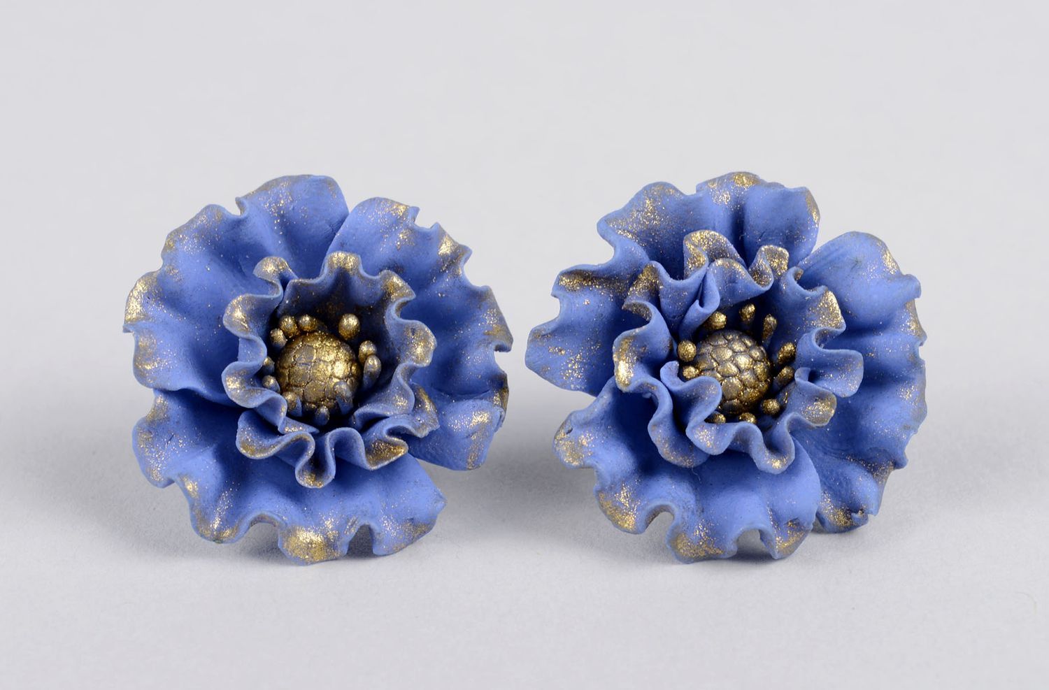 Handmade Ohrringe Stecker Blumen Ohrringe hochwertiger Modeschmuck in Blau  foto 1