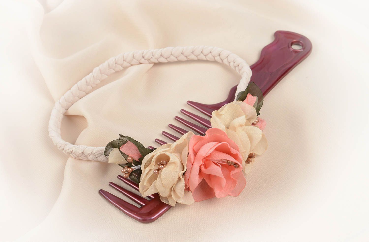 Accessoire für Haare handmade Mädchen Haarschmuck Haarband mit Blume hell schön foto 5