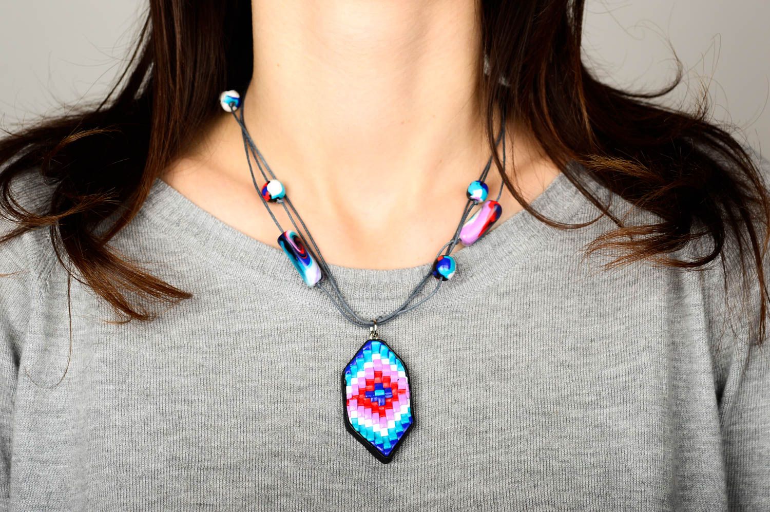 Plastic jewelry handmade pendant necklace designer accessories charm necklace photo 2