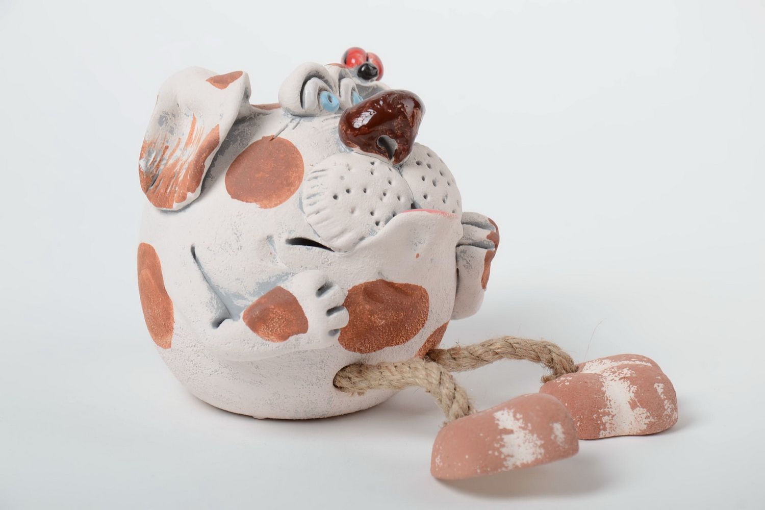 Handmade Keramik Spardose aus Halbporzellan mit Bemalung in Form vom Hund foto 2