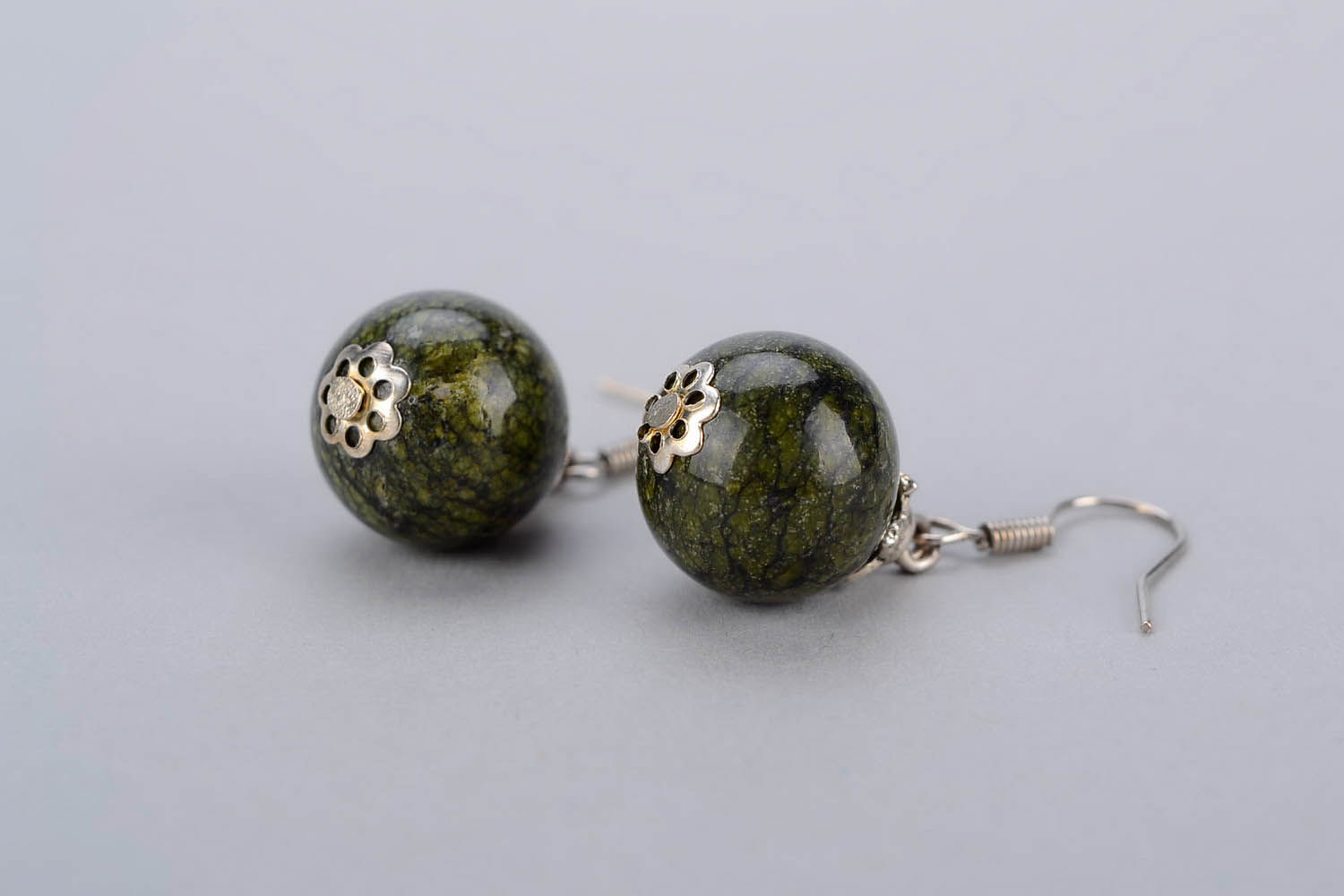 Ball Earrings with Serpentine photo 5