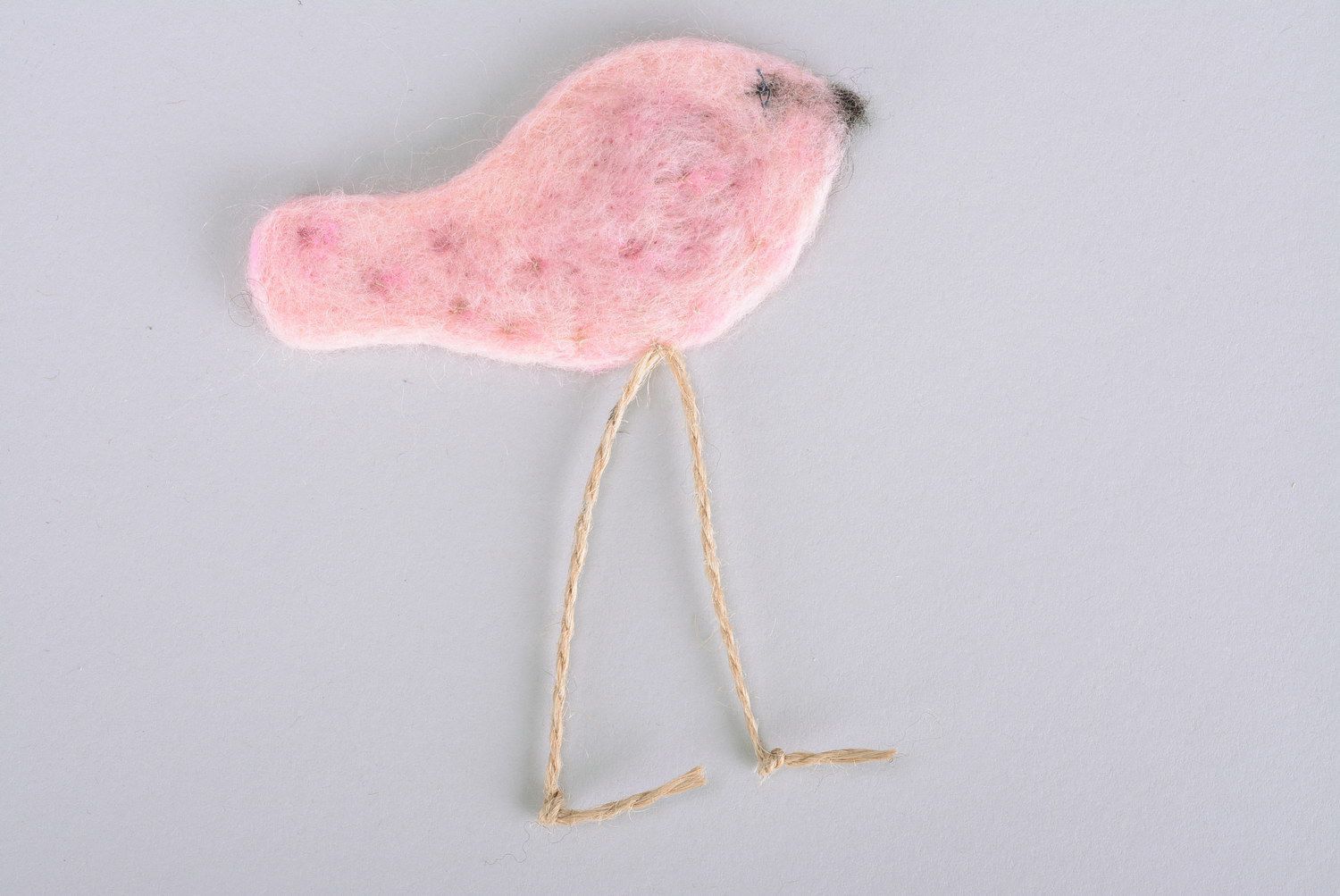 Шерстяная брошка птичка розовая фото 3
