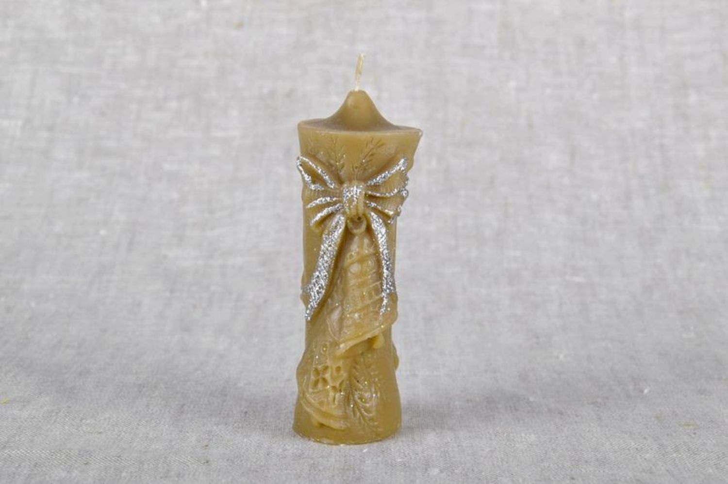 Handmade holiday wax candle with silvering photo 2