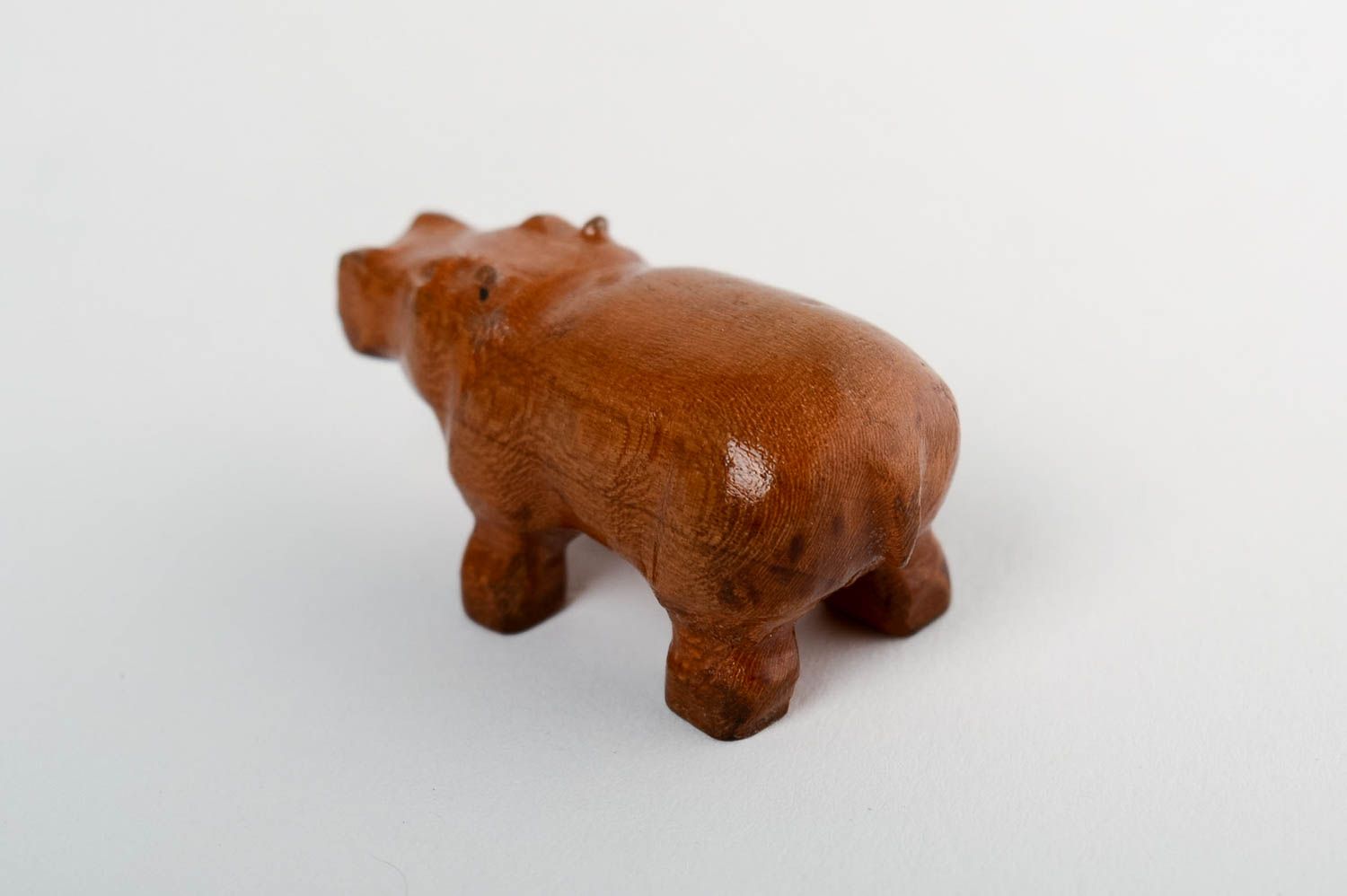 Figur aus Holz handmade Öko Spielzeug Tisch Deko geschnitzte Holzfigur originell foto 4
