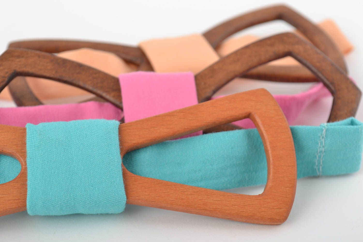 Set of 3 handmade unusual beautiful designer wooden bow ties colorful photo 2