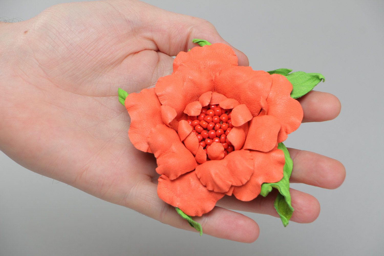Broche en cuir naturel belle élégante faite main accessoire fleur orange photo 5