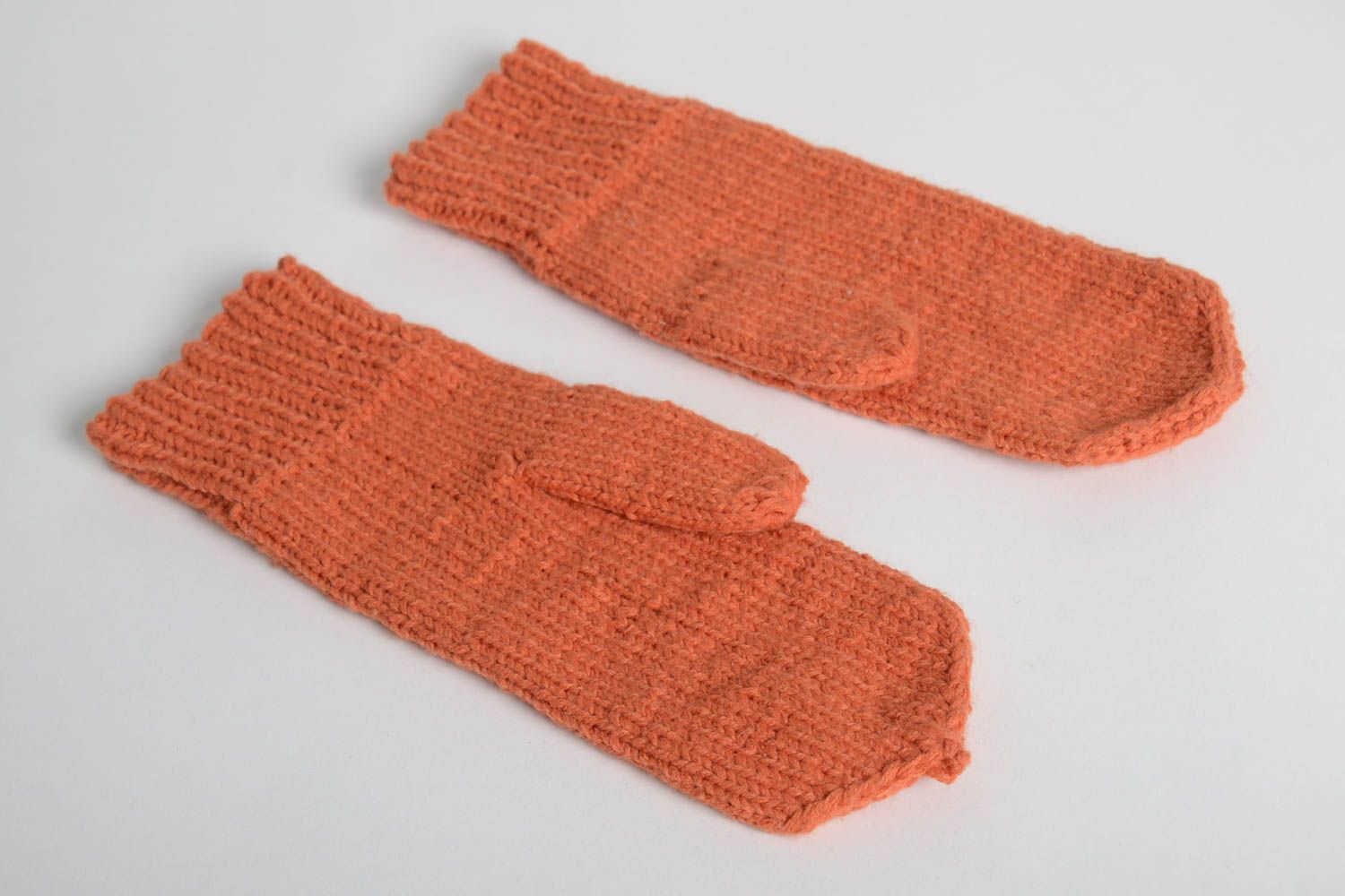 Moufles tricotées fait main Gants moufles chaudes orange Vêtement femme photo 3