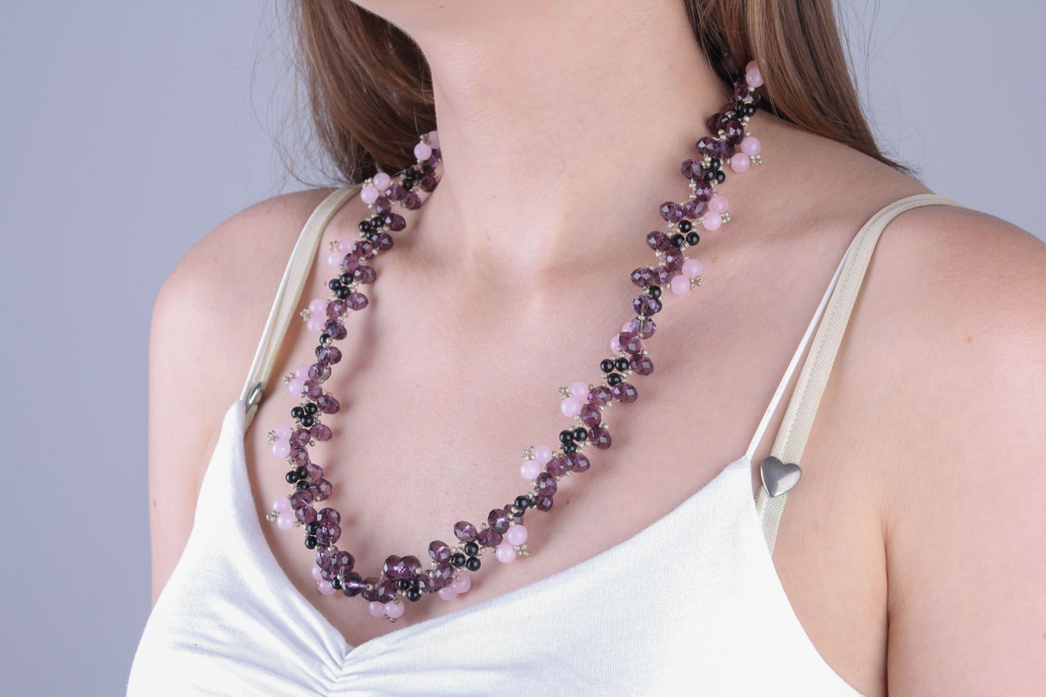 Unusual necklace made of rose quartz and agate photo 4