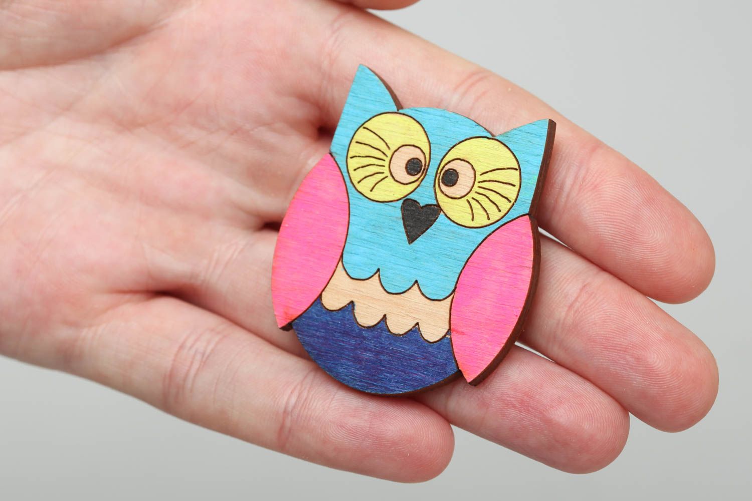 Handmade designer plywood animal brooch painted with acrylics colorful owl photo 5