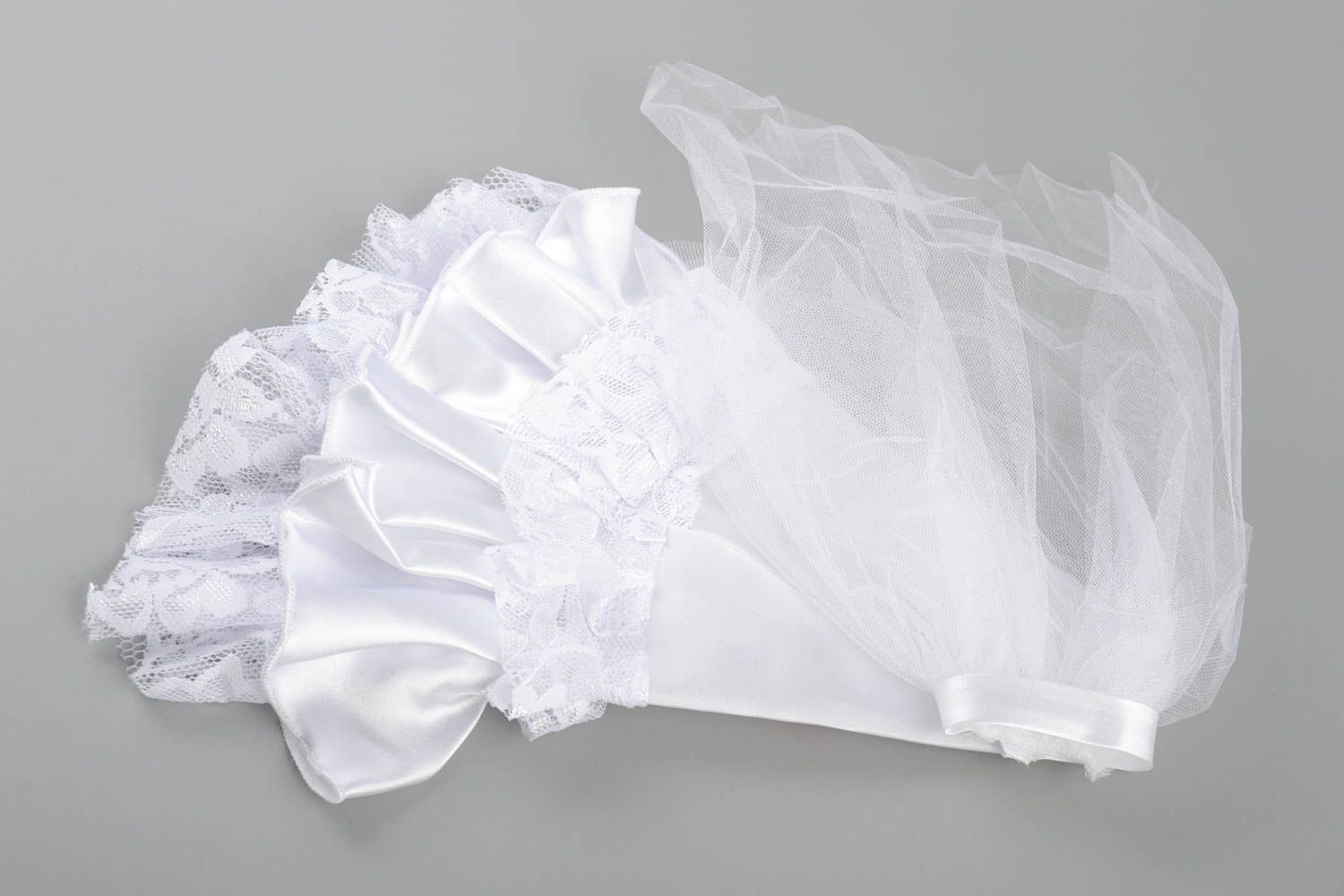 Свадебный костюм на бутылку шампанского платье невесты с фатой из атласа белое фото 3