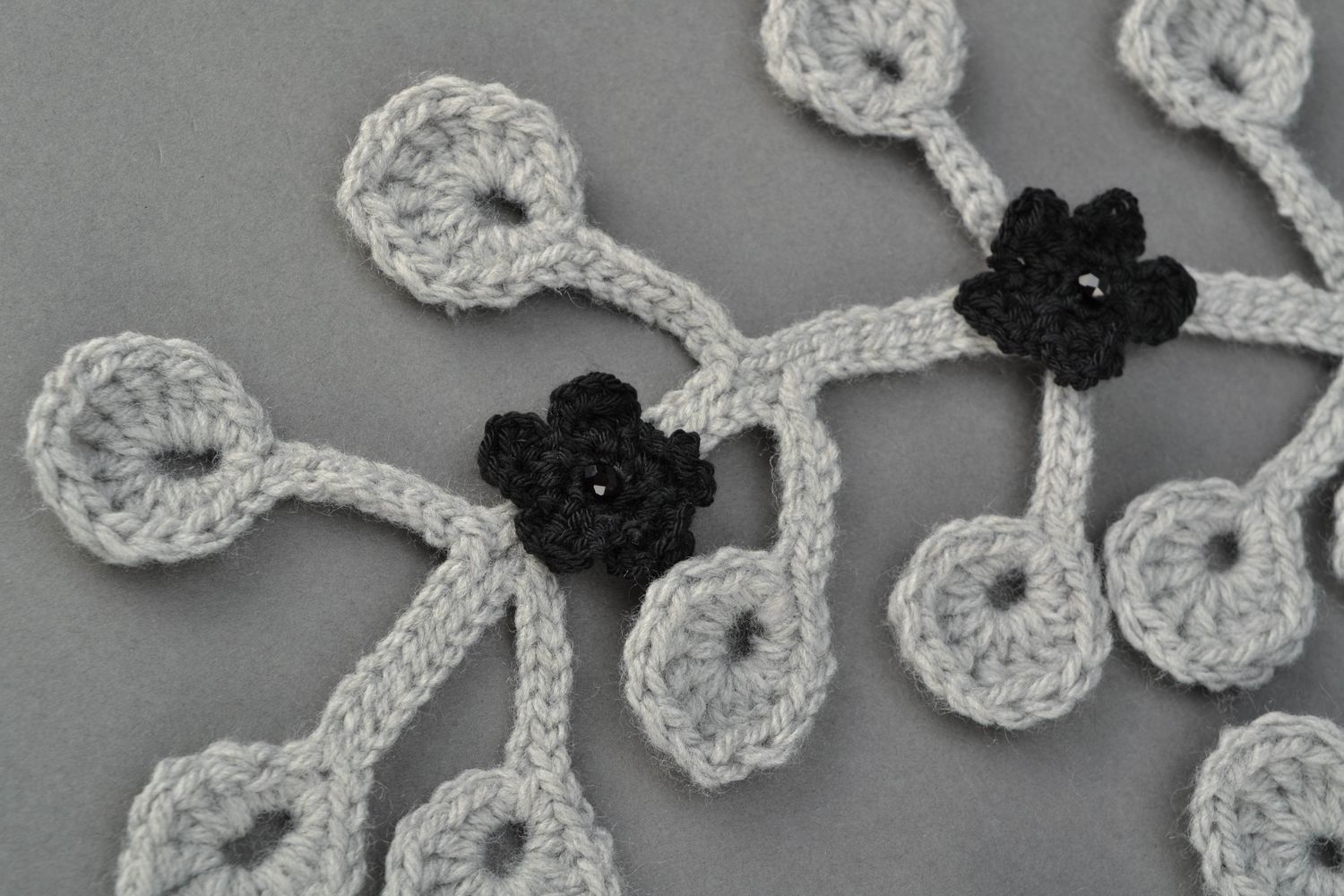 Lacy crochet scarf of gray color photo 3
