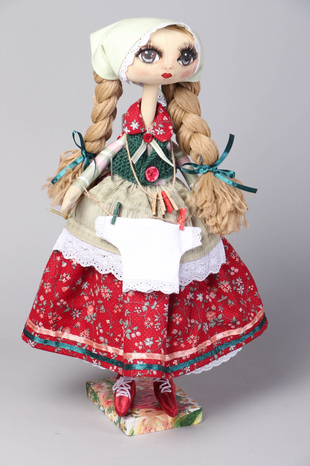 Handmade Stoff Puppe mit Ständer foto 1