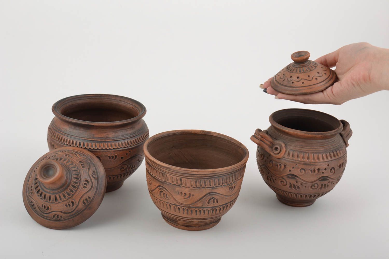 Beautiful design handmade clay cookware set 3 pieces pot and bowl photo 4
