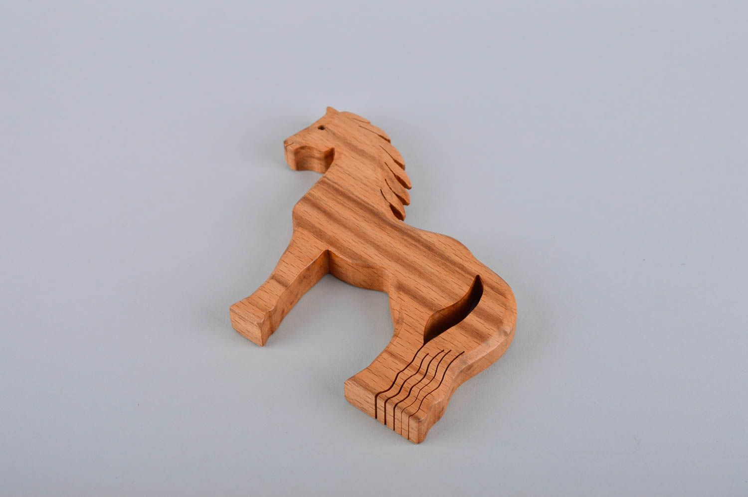 Jouet cheval en bois de hêtre fait main naturel écologique Cadeau pour bébé photo 5
