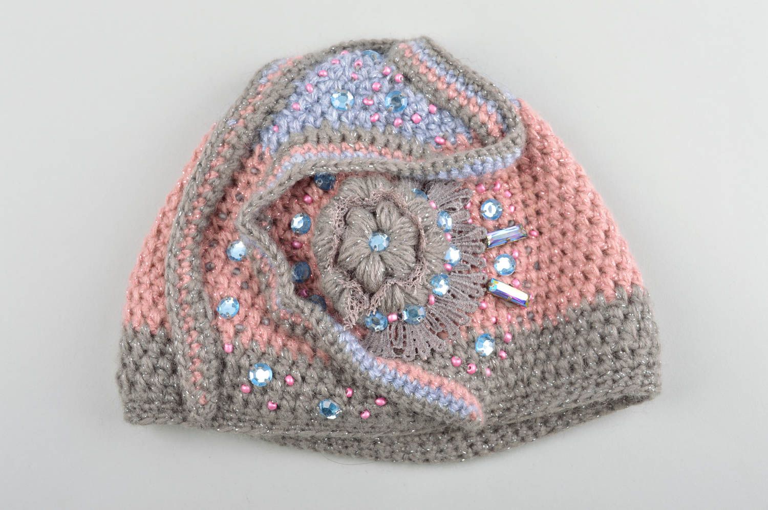 Bonnet tricot fait main Chapeau hiver broderie Vêtement femme strass design photo 5