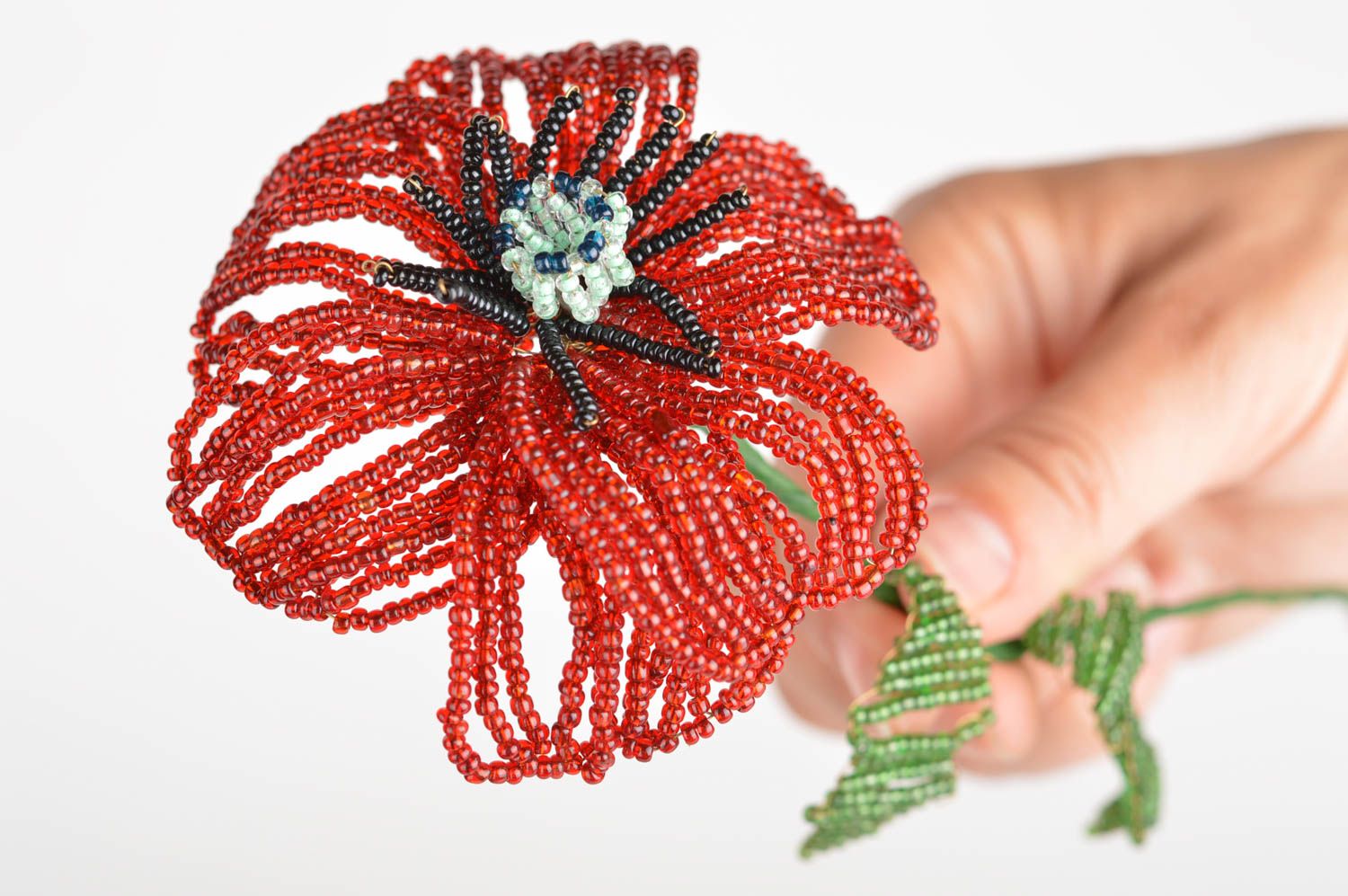 Fleur en perles de rocaille faite main pavot rouge décoration originale photo 3