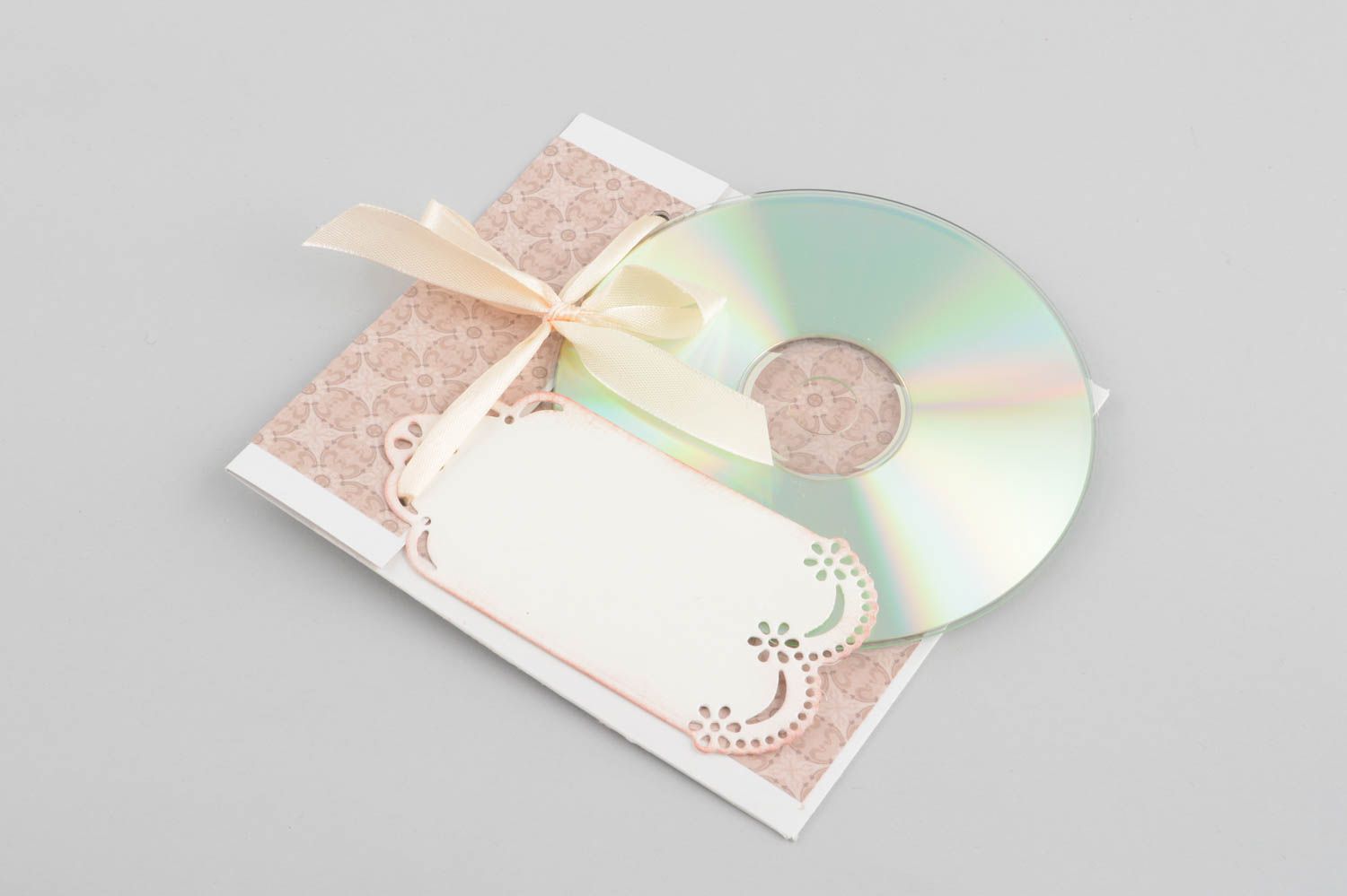 Sobre para CD hecho a mano beige decoración de regalo embalaje decorativo foto 3