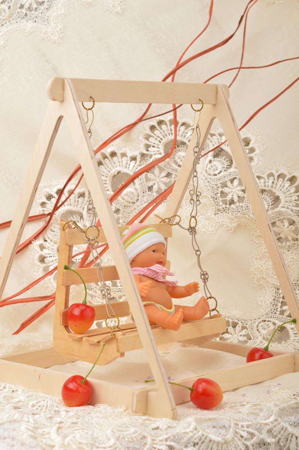 Holz Puppen Schaukel aus Sperrholz schön für Kinder Geschenk handgemacht foto 1