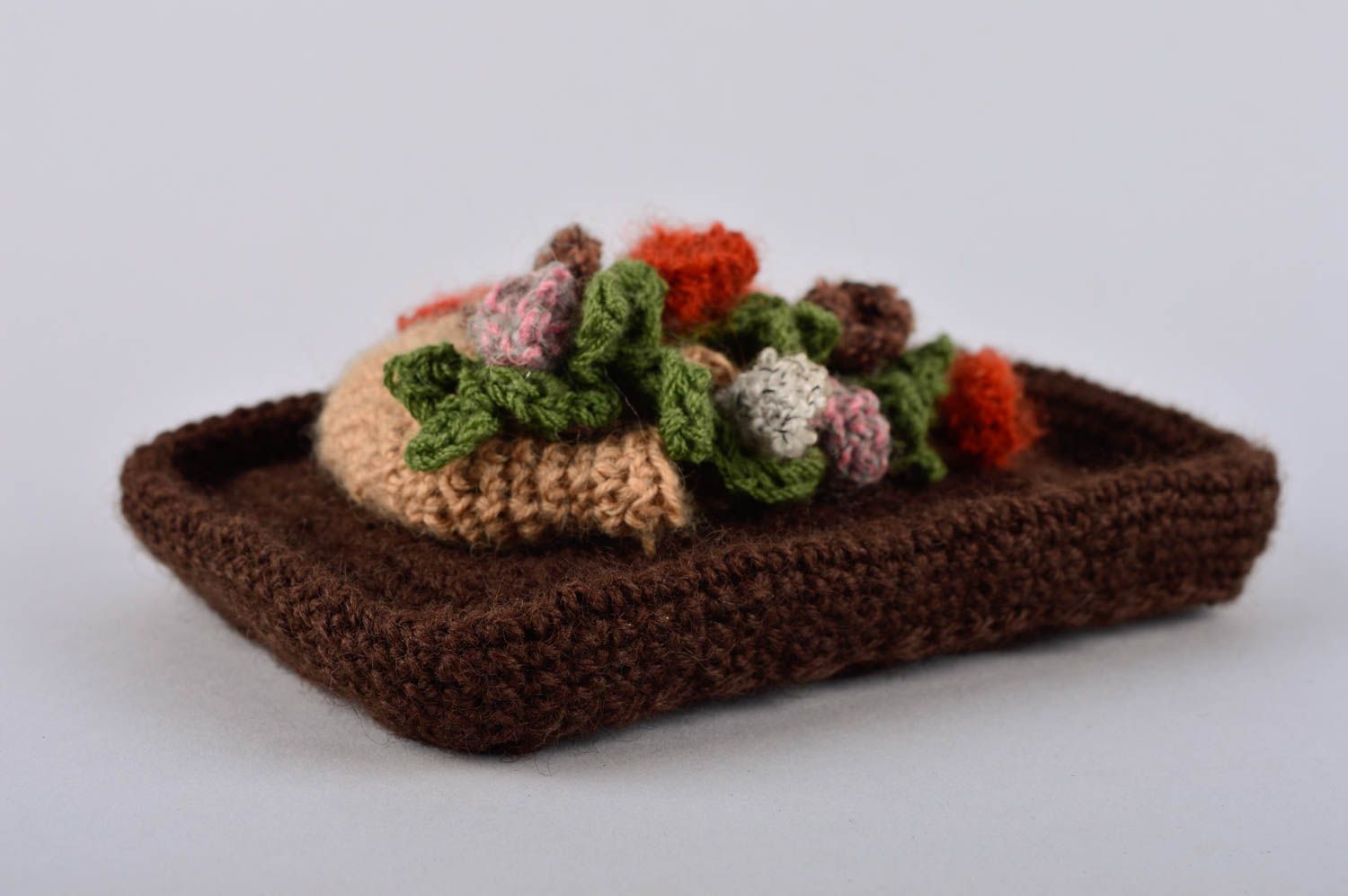 Petit tableau tricoté au crochet Tableau fait main marron fleurs Déco maison photo 4