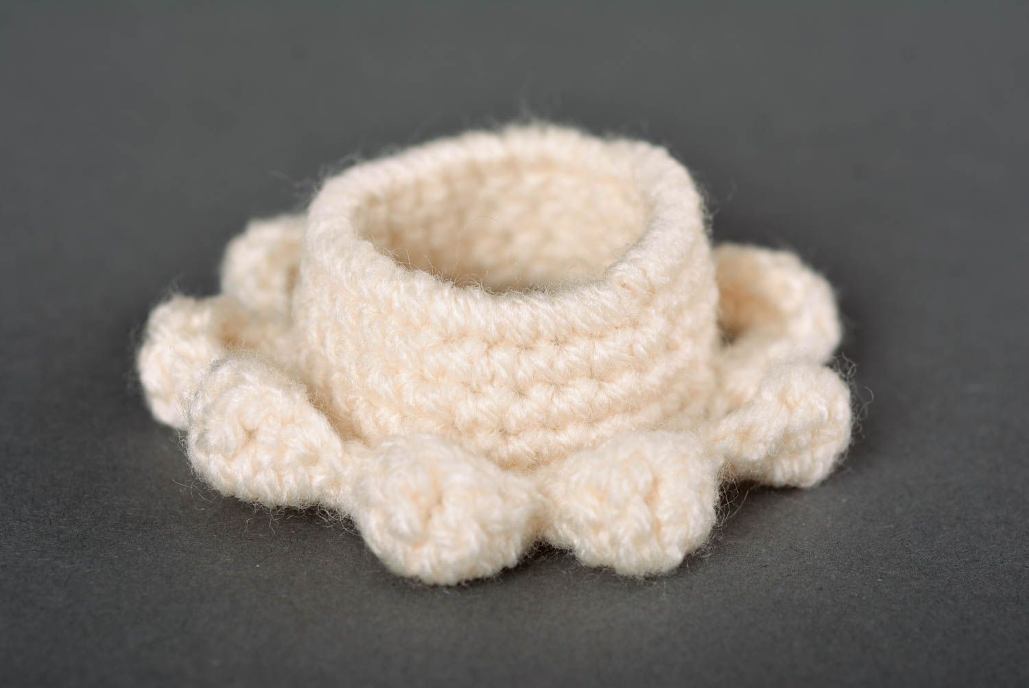 Support oeuf fait main Objet de décoration blanc tricoté au crochet Déco Pâques photo 3