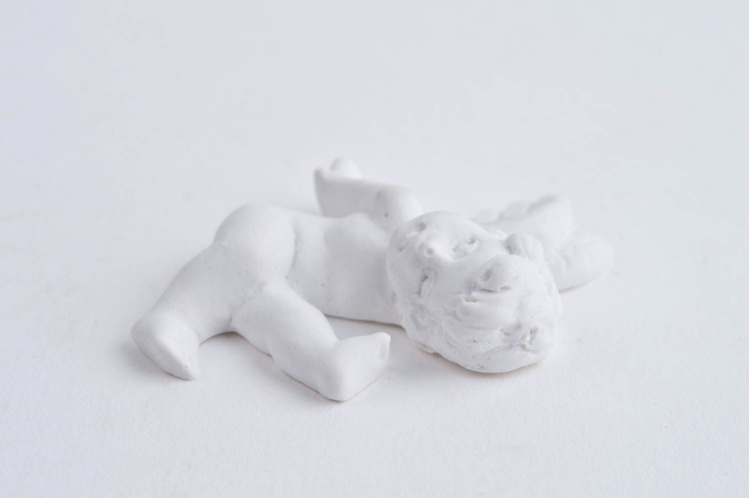 Handmade designer statuette cute blank for creativity figurine for painting photo 4