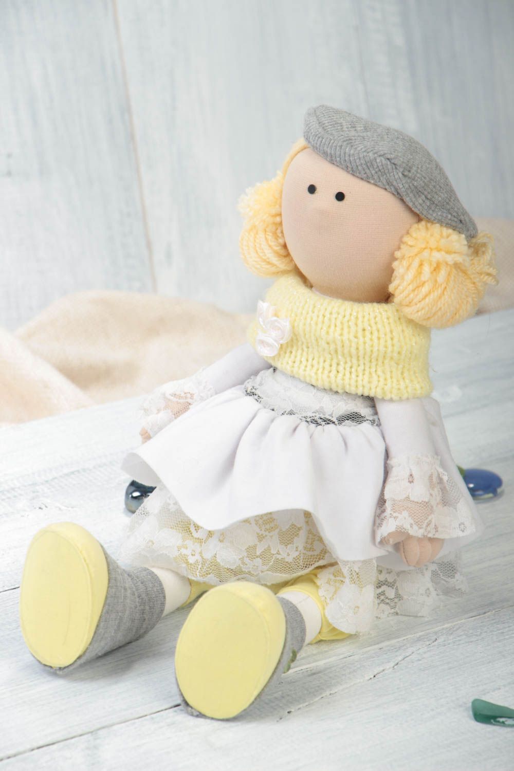 Muñeca de tela natural hecha a mano juguete de peluche regalo para niños foto 1