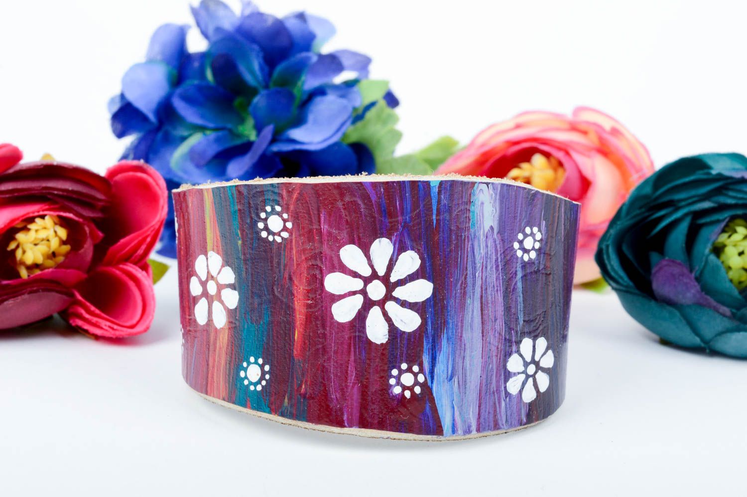Bracelet large en cuir Bijou fait main peint à fleurs Cadeau pour fille photo 1