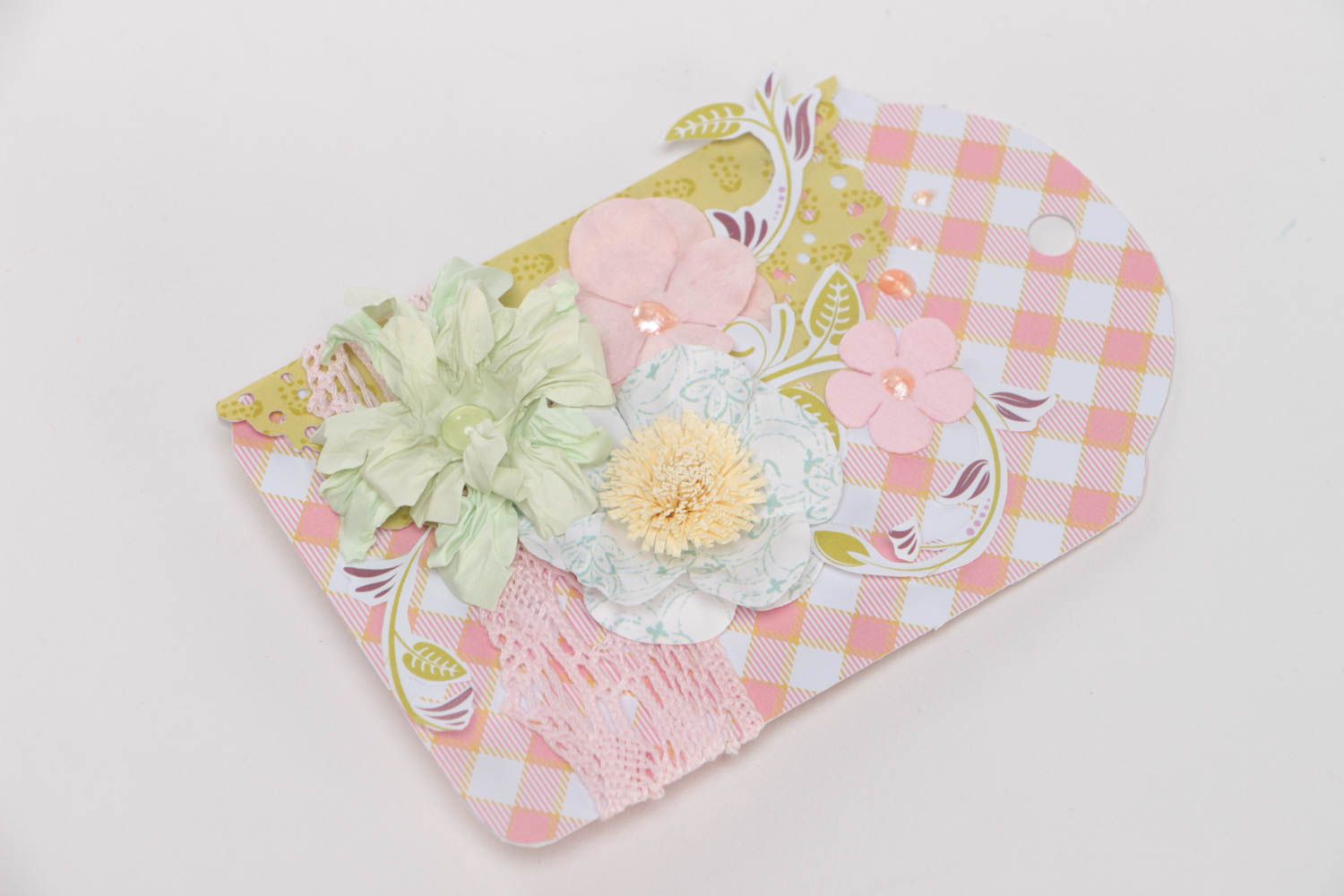 Beautiful small handmade gift tag with flowers of pink color scrapbooking photo 2
