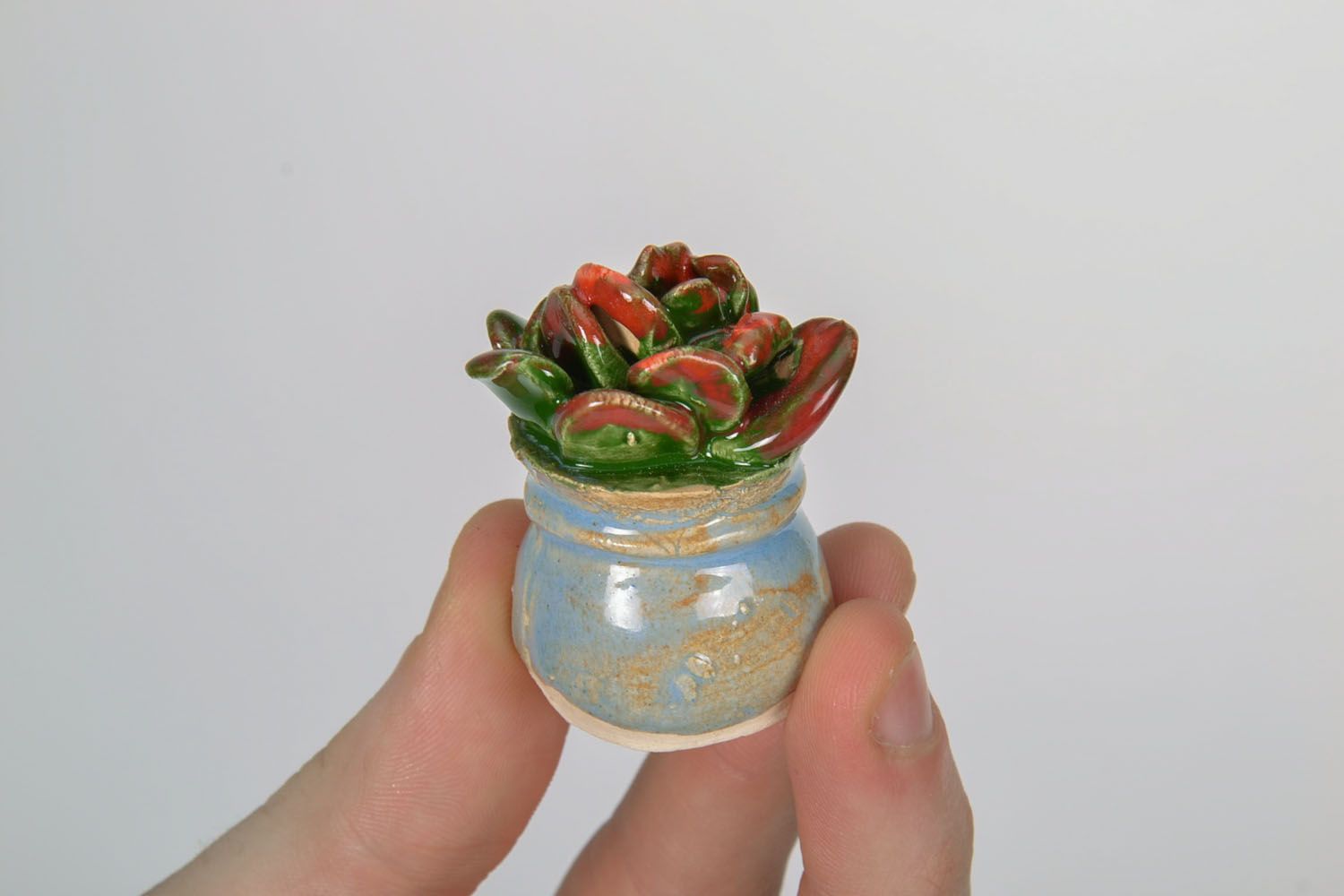 Kleine Figurine aus Keramik Blumentopf  foto 2