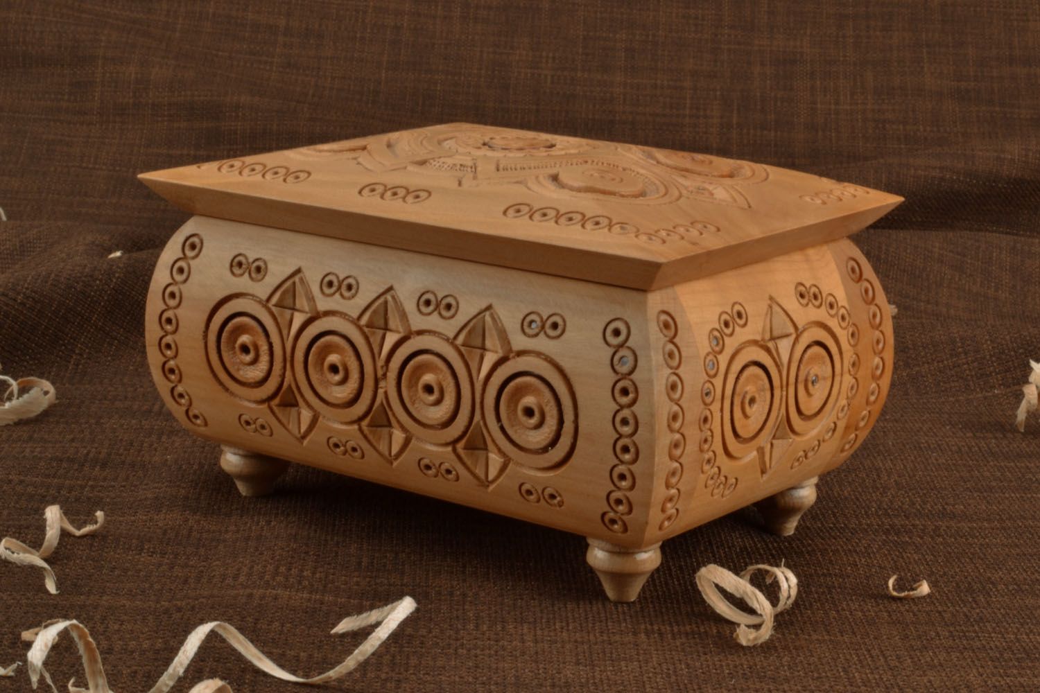 Boîte à bijoux en bois de poirier faite main photo 1