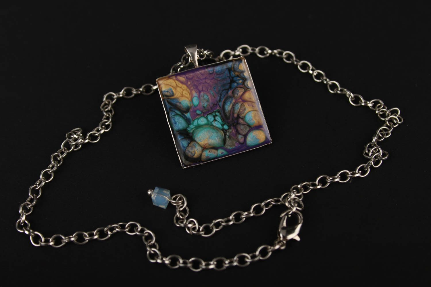 Beautiful handmade metal pendant fashion trends metal necklace designs photo 2
