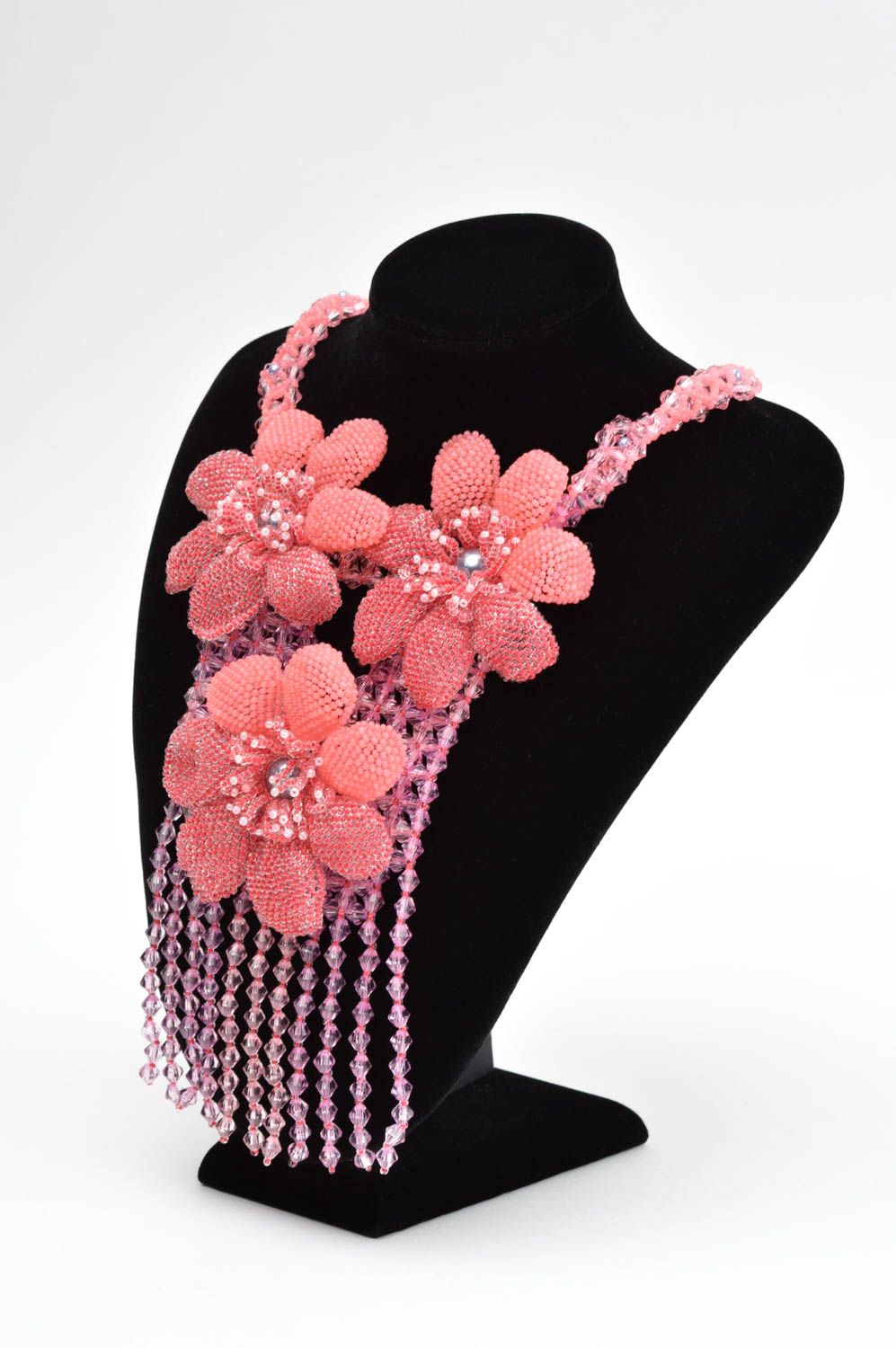 Collier fleurs Bijou fait main rose en perles de rocaille gros Cadeau femme photo 1