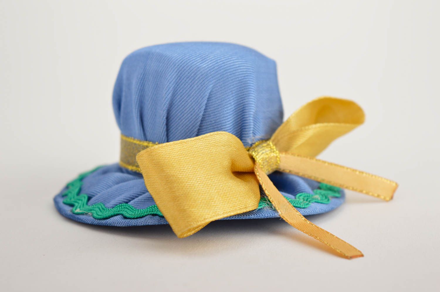Аксессуар для шитья ручной работы подушечка для иголок подарок для девушки фото 2