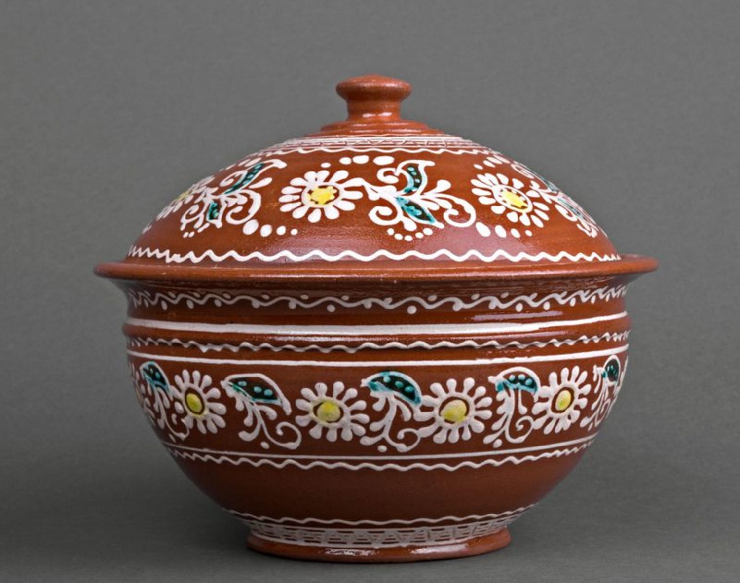 Ceramic decorative bowl photo 1