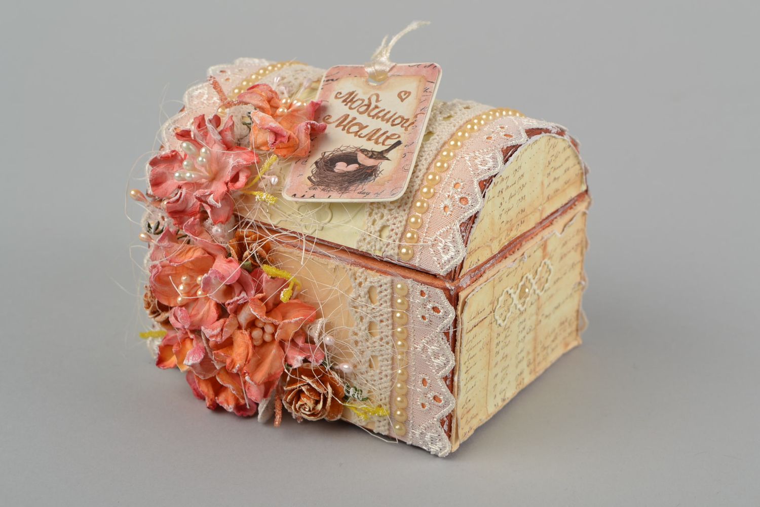 Boîte à bijoux petite en forme de coffre avec fleurs faite main scrapbooking photo 5