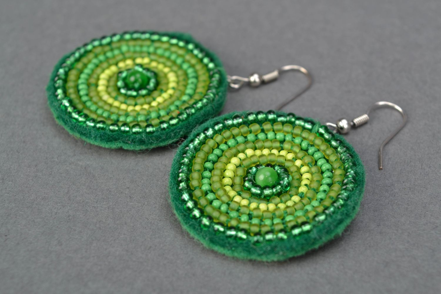 Green round embroidered beaded earrings photo 4